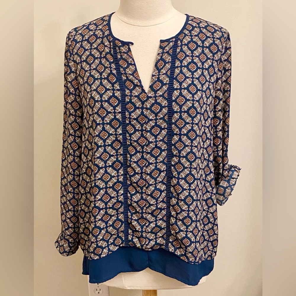 Black Rainn Blue Grey Geometric Crochet SZ M Boho Hippie Chic Fairy Chiffon Top